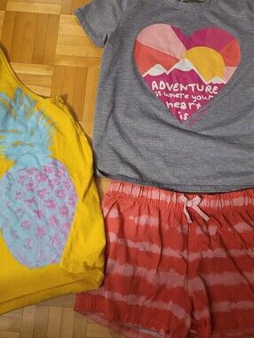 Kids Gray Heart Adventure Tee and Coral Tie-Dye Shorts Pajama Set